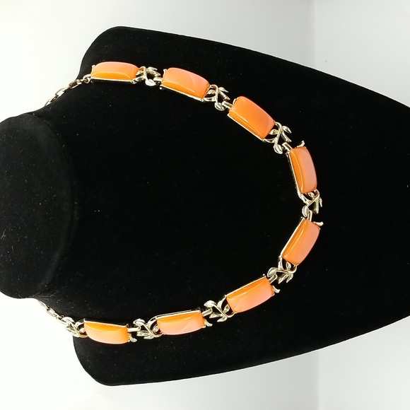Coro Jewelry - 902 Coro Vintage Adjustable length